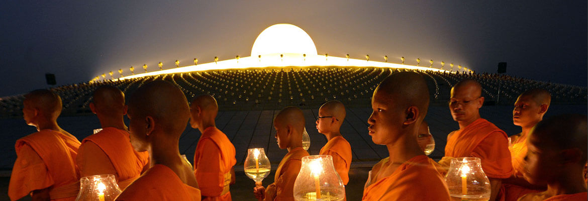 Thailand Makha Bucha day